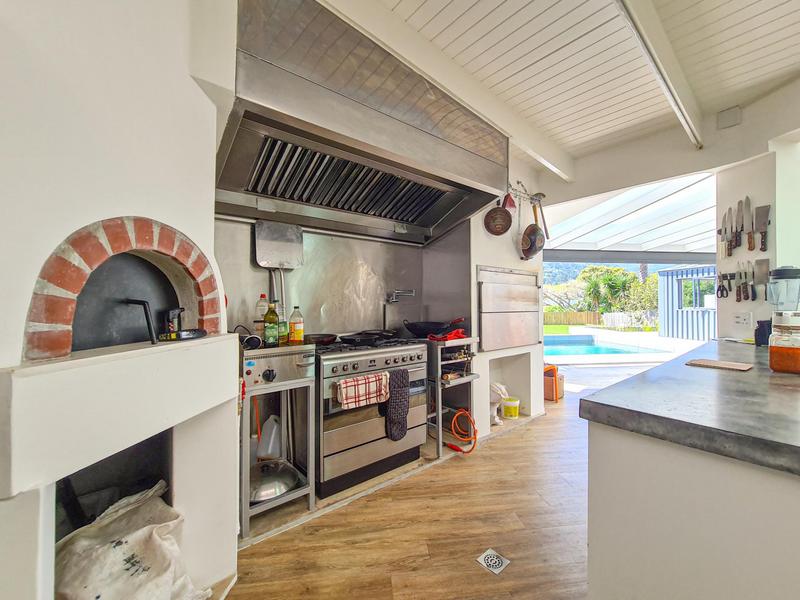 5 Bedroom Property for Sale in Hout Bay Western Cape